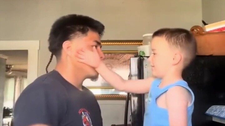 Sinh một đứa con để “hành” chính mình 😂
