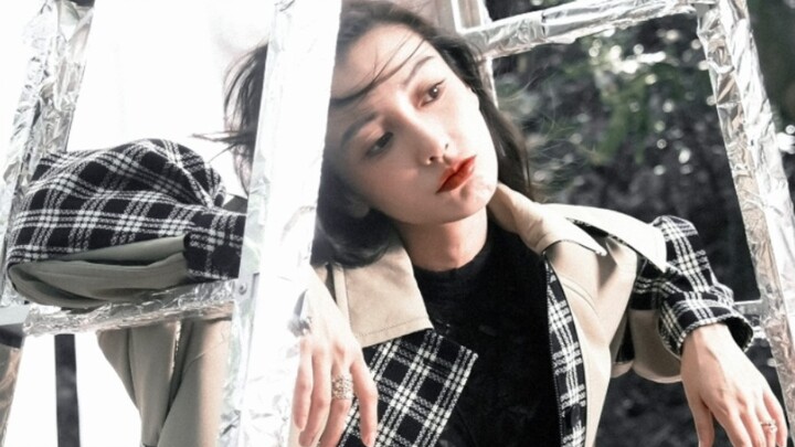 لكنها تبدو رائعة حقًا في لقطات المارة! || تشو شين: أنا حامل لسان الإنترنت الجديد!