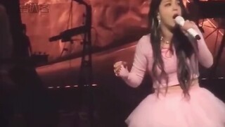 Ailee, điều này không thể giúp nhân viên được tăng lương.