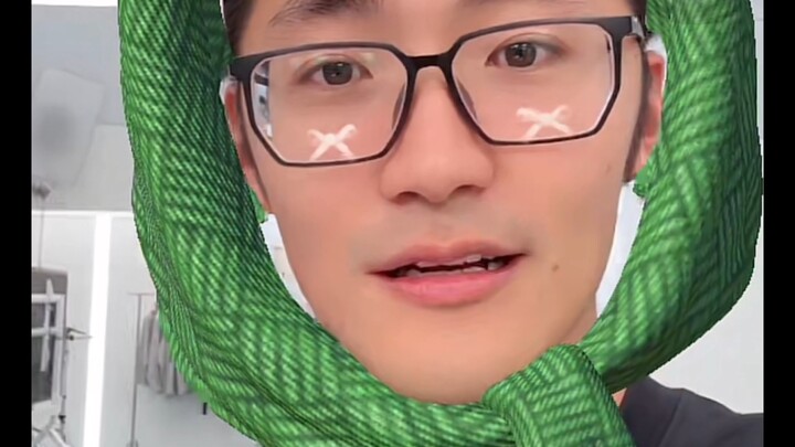 Tim’s livestream can’t be ended—playing with all sorts of special effects on Douyin Live, the result