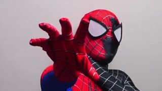 Cos suit out of the box! The extraordinary 2# Spider-Man is equipped with poisoned suits. How does i