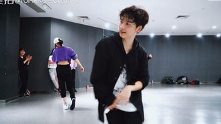 原来这就是跳舞出汗小男生的魅力？创造营国内舞担真的很不错