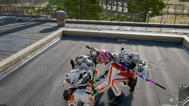 «الأقوياء لا يشتكون من الظروف العامة»