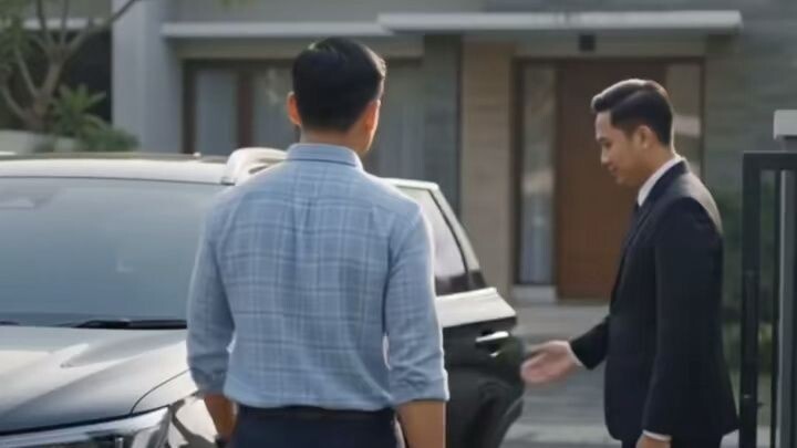 Menantu yang dihina resmi jadi General Manager, tapi rahasia baru jus...