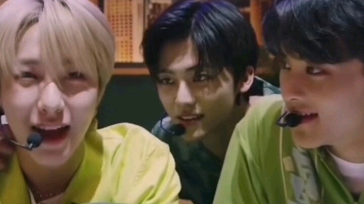 انقل الخبر: اغتيال lhc الليلة!