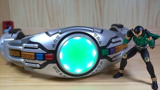Gurungi Zero menyiksa klip Kamen Rider Kuuga