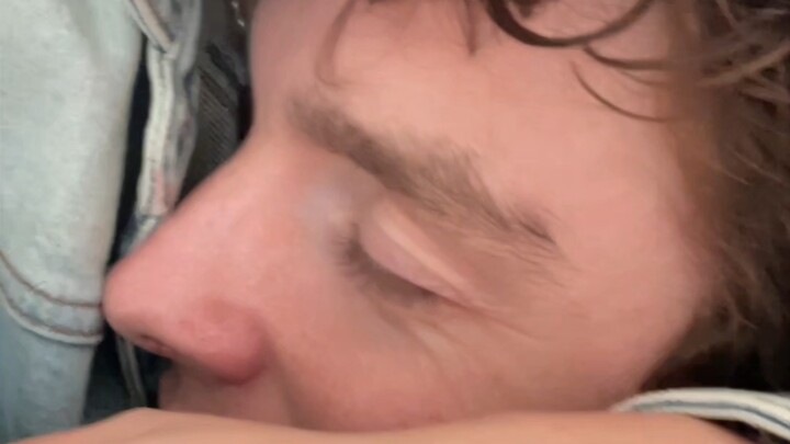 How Did I Turn a Foreign Handsome Guy into a “Little Chinese Wife”?