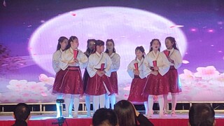 金锋学生——寄明月