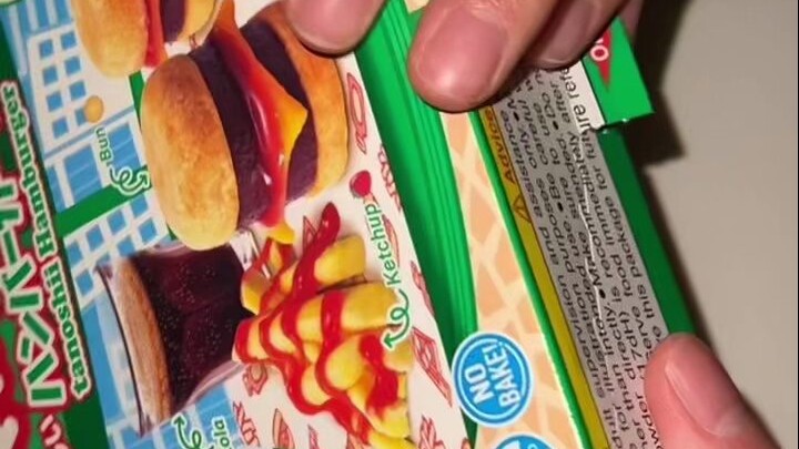 Unboxing mainan makanan, apakah bisa dimakan?