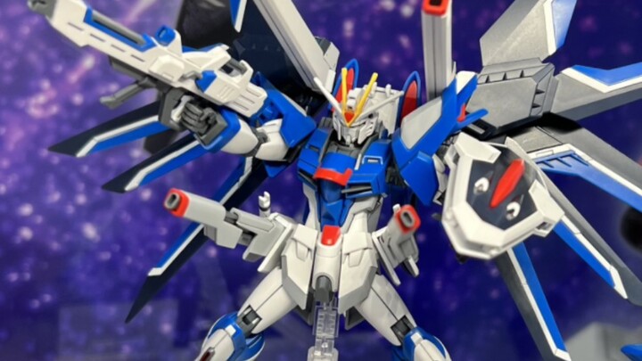 Mobile Suit Seed Phiên bản sân khấu HG Sunrise Freedom Immortal Justice Ảnh thực tế