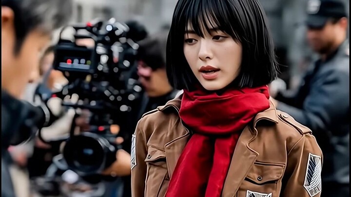 ภาพเบื้องหลังกองถ่าย "ผ่าพิภพไททัน"