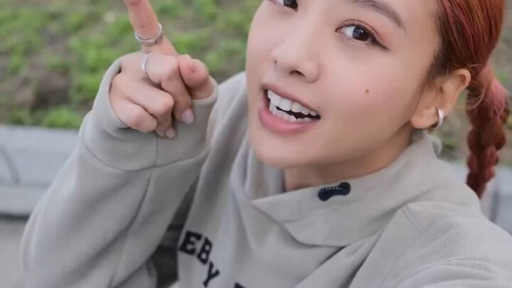 20240208 กุ้ยกุ้ย อู๋อิ่งเจี๋ย อัปเดตบนเฟซบุ๊ก: ONE BOY