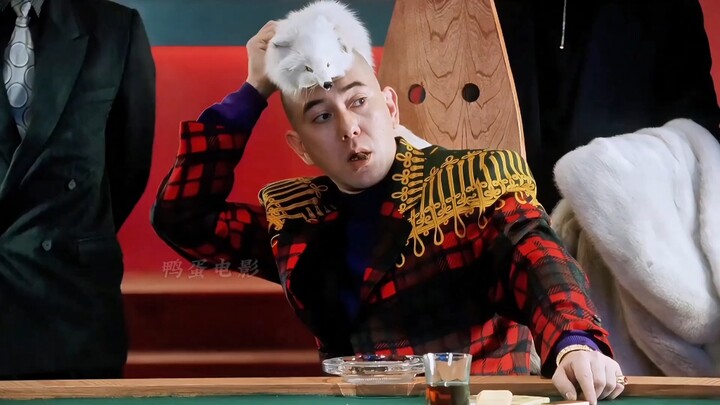 “Brother Wang, that’s a fortune‑bestowing mole—why’d you have it removed? Because I figured I alread