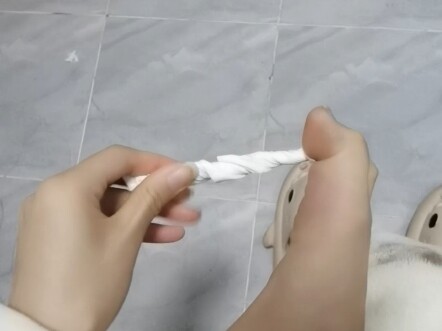 How do you wipe your butt with just one sheet of toilet paper?