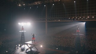 BABYMETAL - Road of resistance (Makuhari Messe)