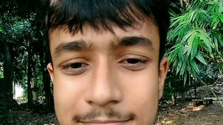 Hey everyone! Smash that follow button, and I promise to follow you back 100% within 24 hours! Like