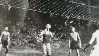 Bác Hồ dạy võ cho bộ đội khi xưa❤💪💪