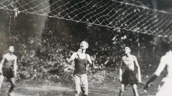 Bác Hồ dạy võ cho bộ đội khi xưa❤💪💪