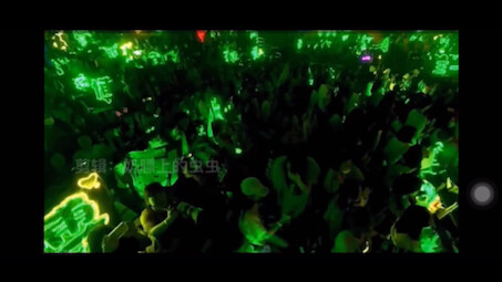 Terima kasih kepada para saudari pengendara motor di lokasi yang memberikan lautan hijau dan teriaka