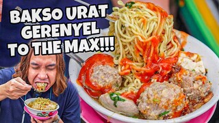 BAKSO URAT GERENJEL PAKE INDOMIE BANJIR  CABE!!! LANGGANAN PRESIDEN