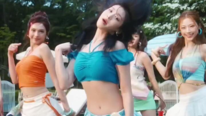 [춤 (CHOOM)] ‘I LIKE IT’ M/V OUT NOW