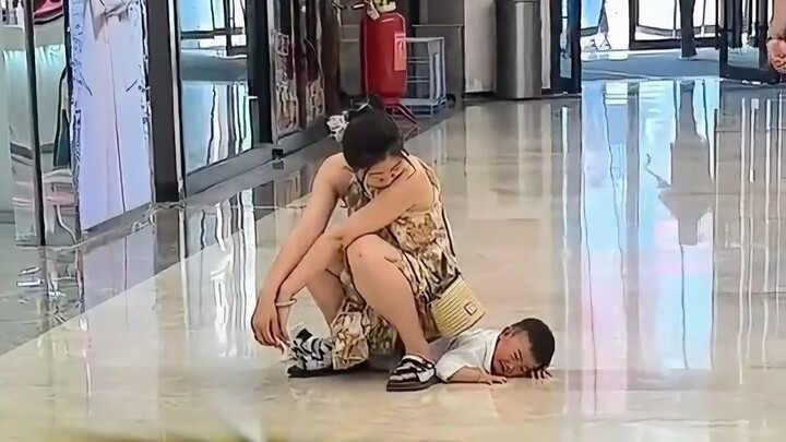 ฉากเด็ดของคนรุ่นหลังยุค 90 ที่แก้ไขลูกชายที่กบฏ
