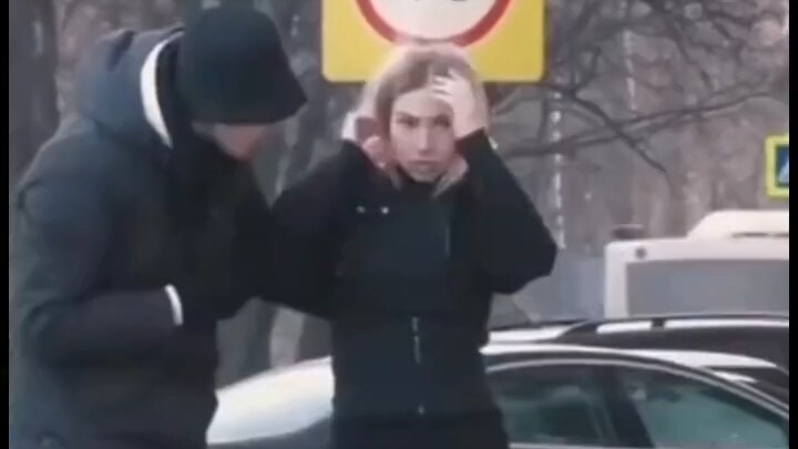 Jangan sendirian lagi! Tonton video ini, dan lepaskan status lajang dengan mudah!