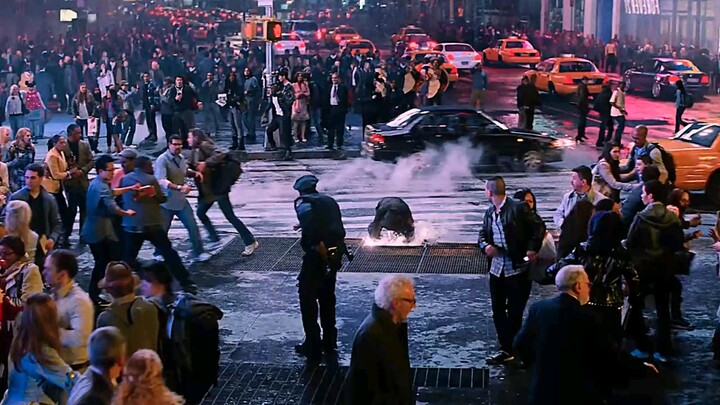 Động tác này xem hoài không chán, Người Nhện Siêu Phàm