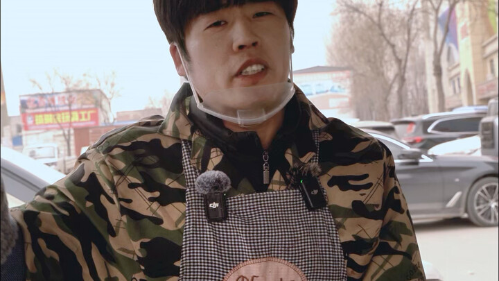 Bukan Kakak Gila yang kabur dari pesanan