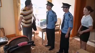 男子带娃住酒店，结果被当成人贩子，这下尴尬了…