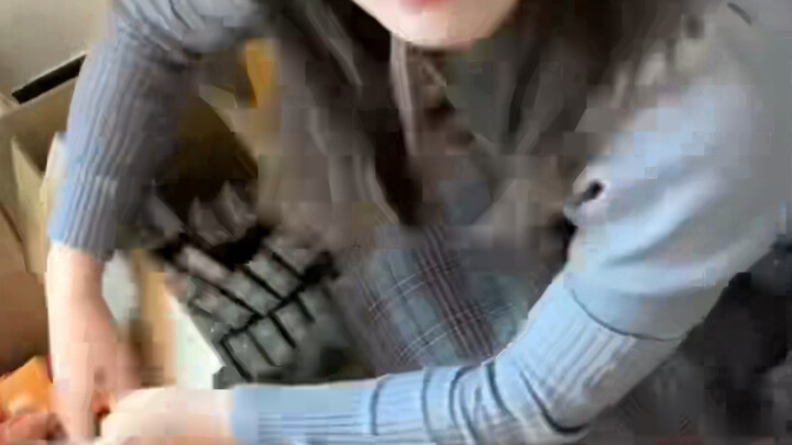 Everyday Life at a National-Standard YOOZ Store