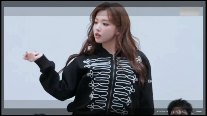 【Trình Tiêu】Biểu diễn trực tiếp ca khúc “Mùa hè bất tận của tuổi trẻ” trên TikTok
