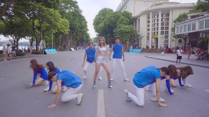 【Vietnamese dance troupe Oops! Crew cover dance】 - LALALAY - Sunmi
