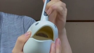 Nó đắt một cách kỳ lạ