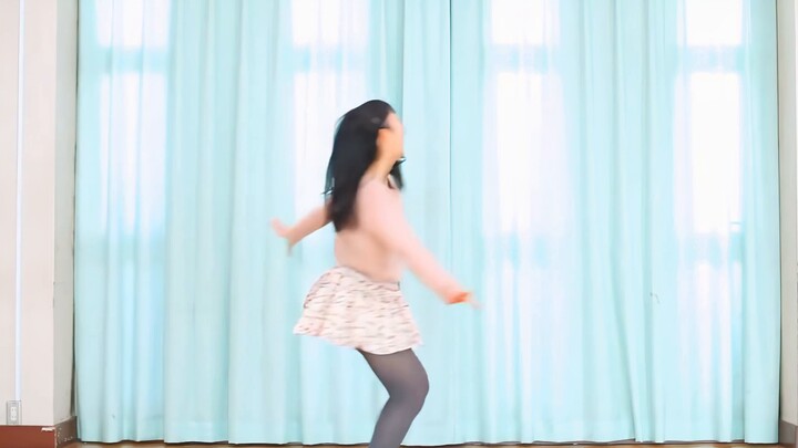 【4K60FPS】【やっこ】メルト踊ってみた【久ソロ】【AI frame-filling/super-resolution】