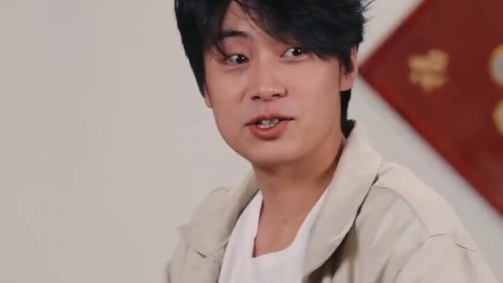 น้องสาวบอกว่า มีพี่ชายแบบฉันช่างโชคร้ายจริงๆ -1220