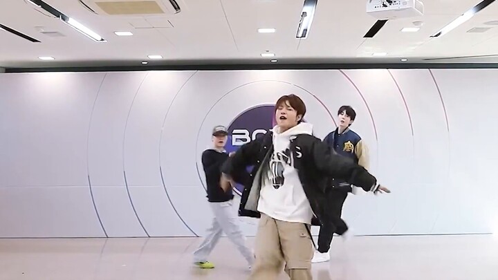 【BOYS PLANET】Super Charger group practice room camera version!! PS: Wang Zihao is so handsome~~~