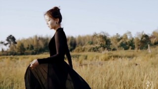 Liu Boru nhảy hiện đại dưới nước