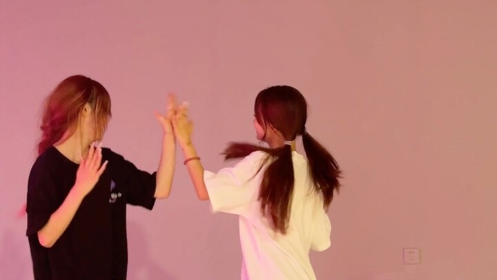 Empat generasi keluarga TF hanya punya perasaan padamu｜Tarian yang sangat manis