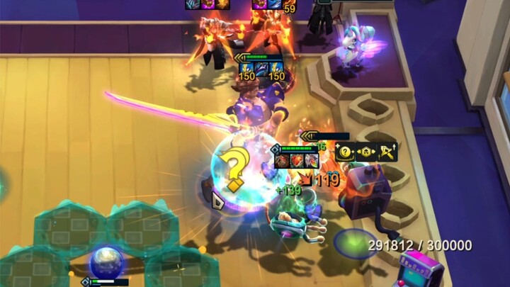 Demacia’s own Crow has arrived, with full health and an auto-attack size boost.