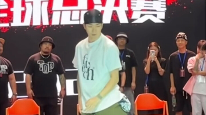 【Hoan再跳经典曲目West Coastin】2023Top世界街舞大赛少儿组Popping裁判秀