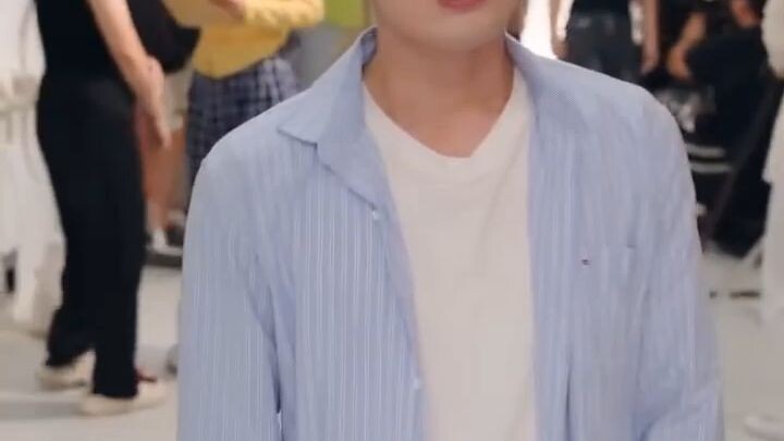 เสิ่นลู่ บริษัทตั้งหวังเจ๊ง