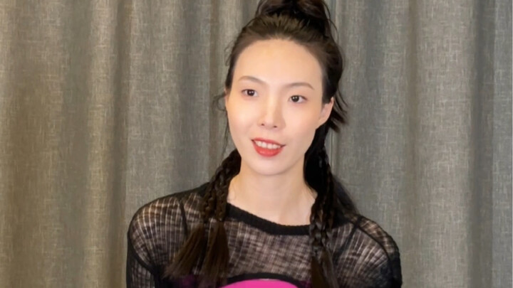 学校文艺汇演，自己的学生站不站C位，和老师的智商成正比哈哈