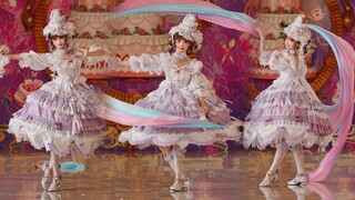 "Wearing five layers of bridal attire, she performed a流星锤 routine on the Lolita fashion runway? The 