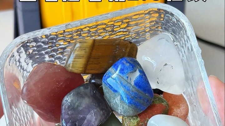 Máy mài đá quý phiên bản 2.0 đã trở lại! Lần này, sau khi hoàn thành giai đoạn mài đầu tiên, viên đá