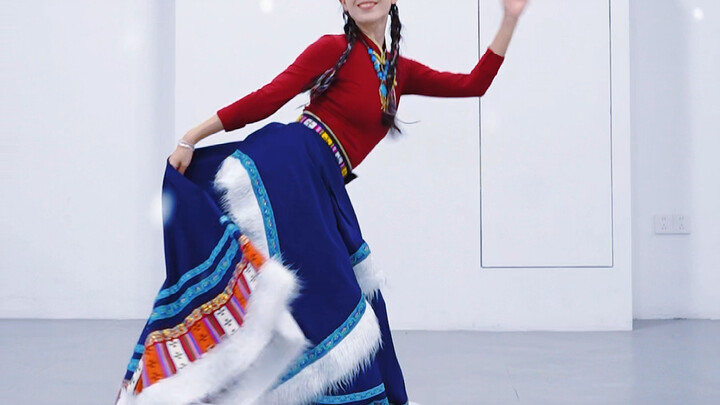 Is there anyone like me who wants to dance Tibetan dance in winter#Dance repertoire#Dance lightly#Et