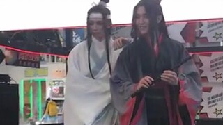 When two great-looking, shy and embarrassed