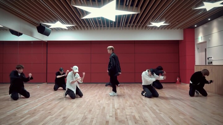 [Stray Kids] Wind (Levanter English Ver.) Dance Practice Room