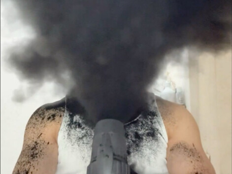 How do people who exercise use hair dryers to eat bamboo charcoal powder?