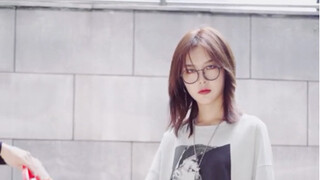 แม่ไม่ได้ตีฉันมาสามวันแล้ว